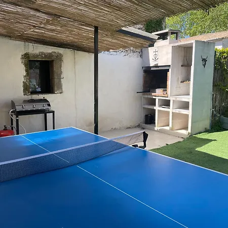 200m2, 3 Suites, Patio Avec Salle Jeux, 1 Piscine Chauffe De Debut Avril A Fin Octobre Villa *