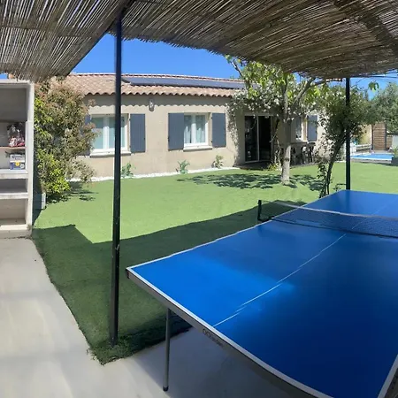 Villa 200m2, 3 Suites, Patio Avec Salle Jeux, 1 Piscine Chauffe De Debut Avril A Fin Octobre *